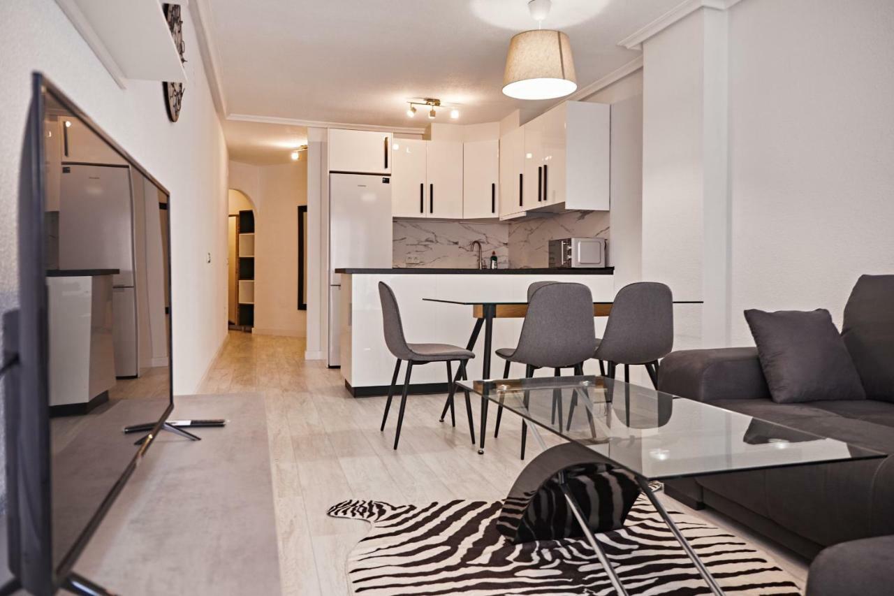 Alegria Id21 Apartment Торевиеха Екстериор снимка